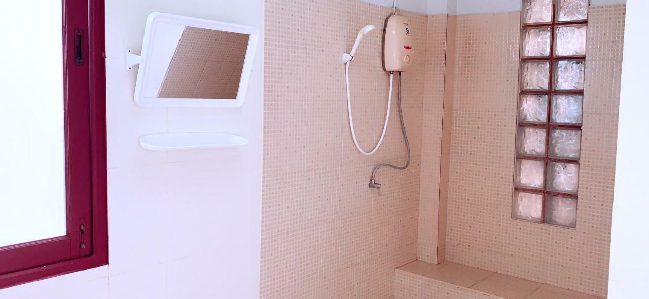Nitchanan Villa Hinkong エクステリア 写真